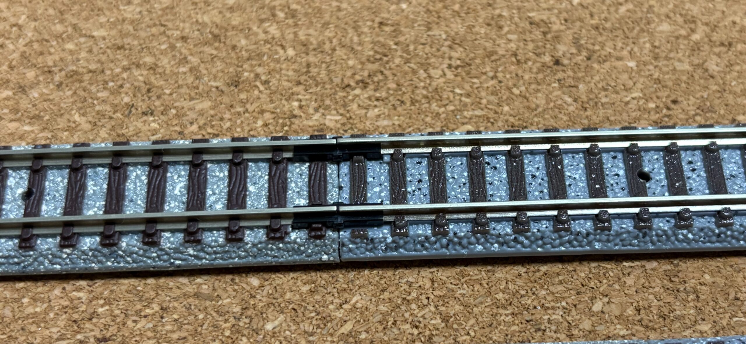 ギャップを活用して同一線路上の複数列車をコントール！レイアウトの