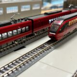 近鉄 80000系ひのとり 8両編成が入線！中間TN化、室内灯も装備させて 6両編成とも並べてみた！